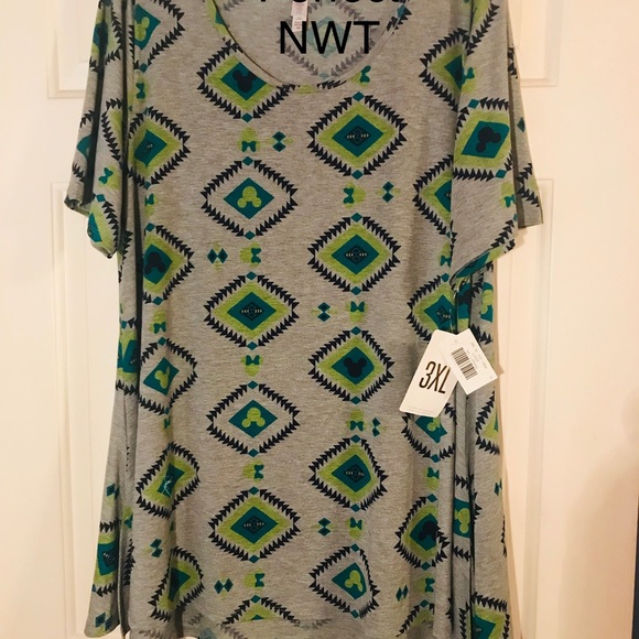 Lularoe shirts - Picture 4 of 4